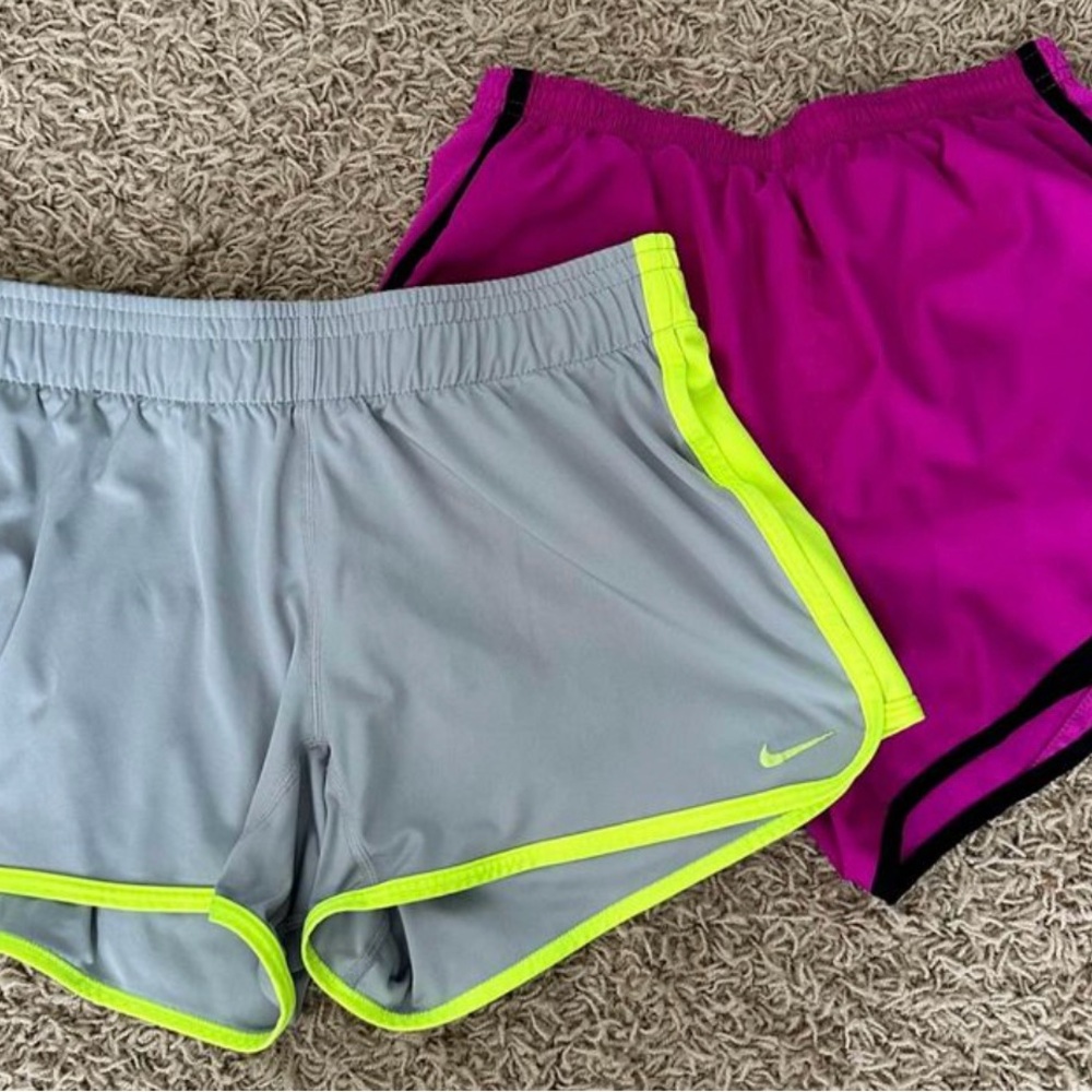 Like New Women’s Nike Shorts Lot Sz S